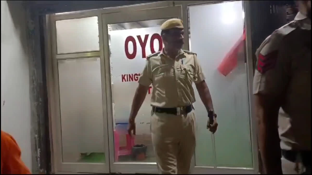 Two bodies were recovered by the police on Friday night from an OYO Hotel room located near Maujpur metro station in New Delhi. Preliminary investigation suggested that the couple died by suicide and a suicide note was recovered from the hotel room, police said.