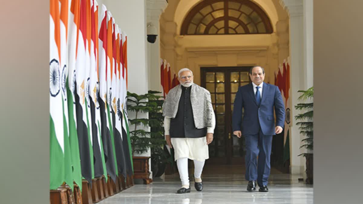 PM Modi speaks with Egyptian President