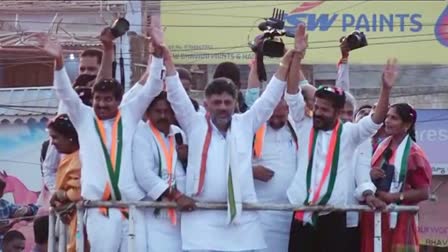 DK Sivakumar in Second Phase Congress Bus Yatra