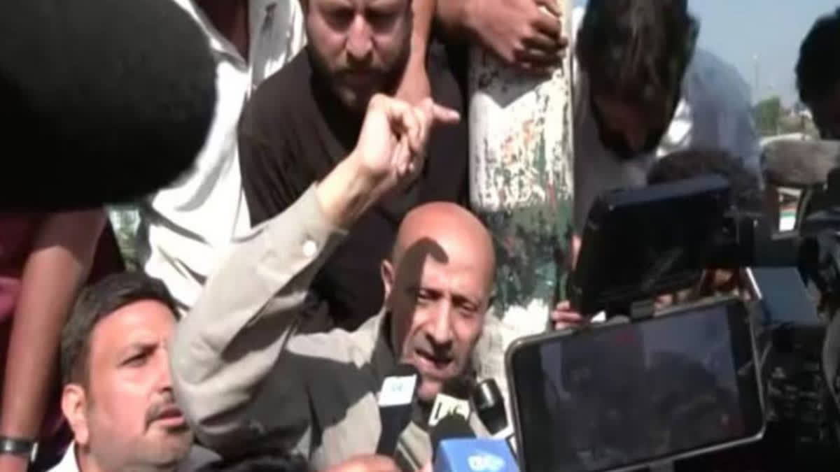 Engineer Rashid departed for Tihar Jail after expiry of his interim bail