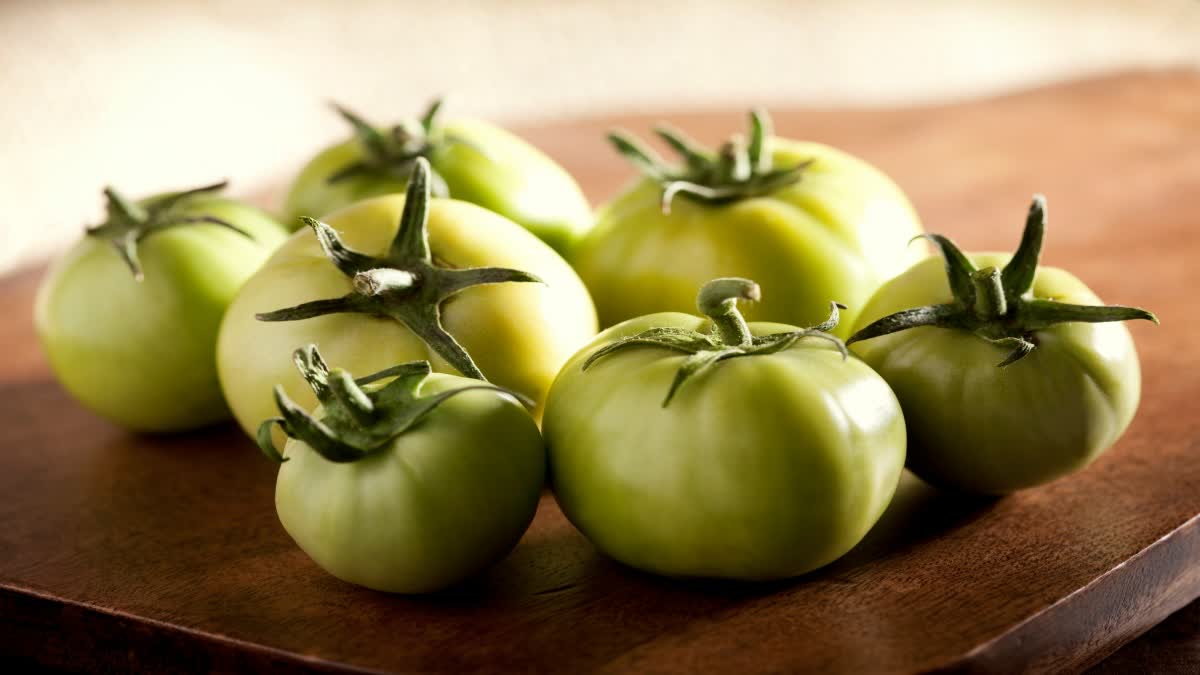 GREEN TOMATO FOR HEALTH