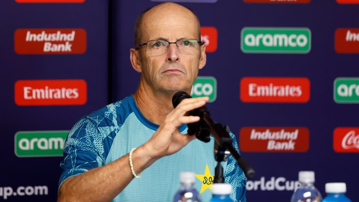 PAKISTAN HEAD COACH  GARY KIRSTEN PAKISTAN HEAD COACH  ഗാരി കിസ്റ്റണ്‍ രാജിവച്ചു  പാകിസ്ഥാൻ ക്രിക്കറ്റ് ബോർഡ്