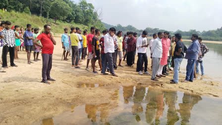 Students drowned in river