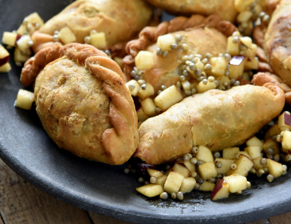 Saeb Bajre ka Gujiya by Chef Varun Inamdar