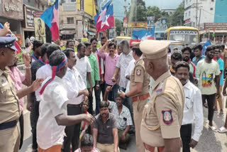 protested-the-removal-of-vck-flag-in-vellore-arrested
