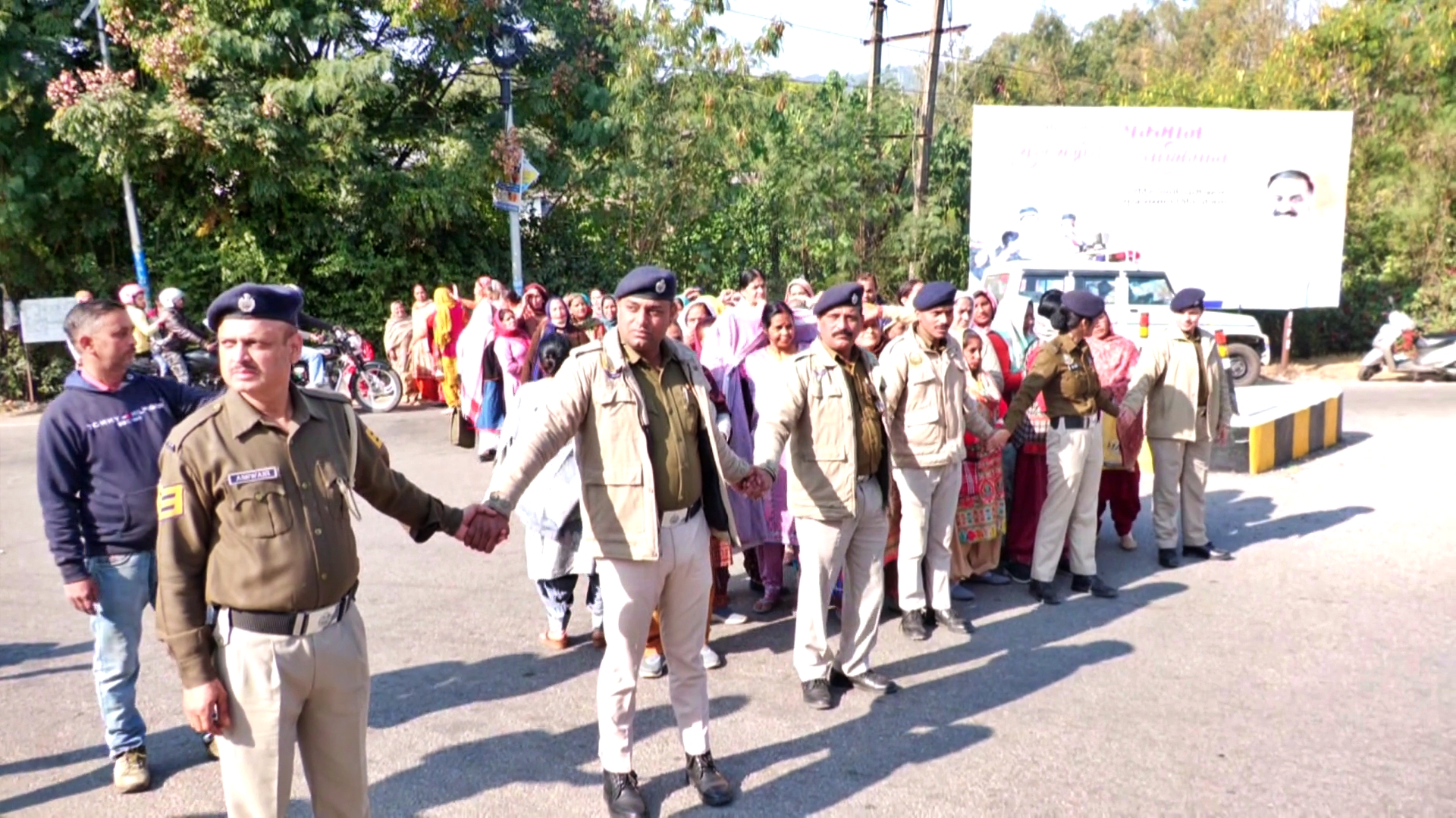 Protest to save Radha Soami Charitable Hospital Bhota