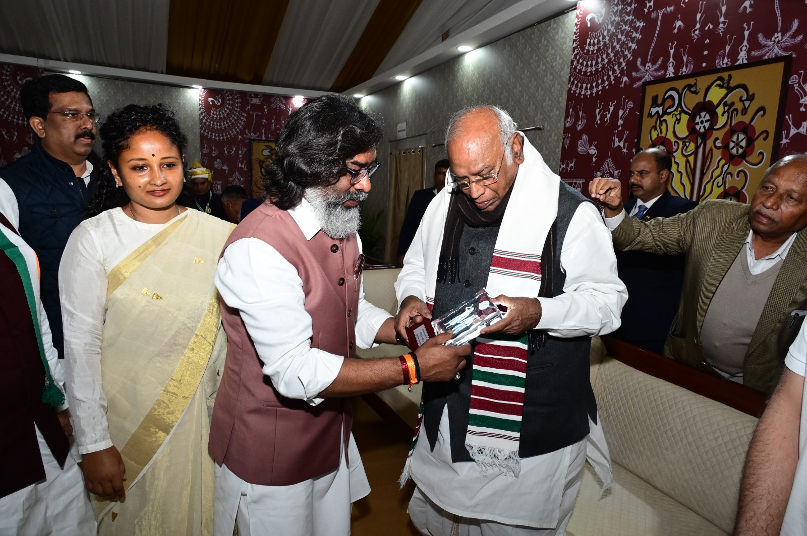 Hemant Soren swearing in ceremony