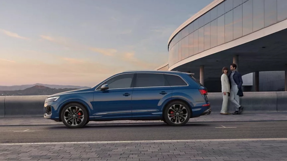 Audi Q7 Facelift Side Profile