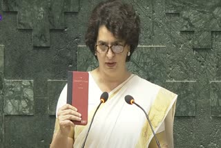 PRIYANKA GANDHI WAYANAD MP  PRIYANKA GANDHI OATH CEREMONY  പ്രിയങ്ക ഗാന്ധി സത്യപ്രതിജ്ഞ  പ്രിയങ്ക ഗാന്ധി വയനാട് എംപി