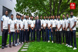 Indian Team Meet PM