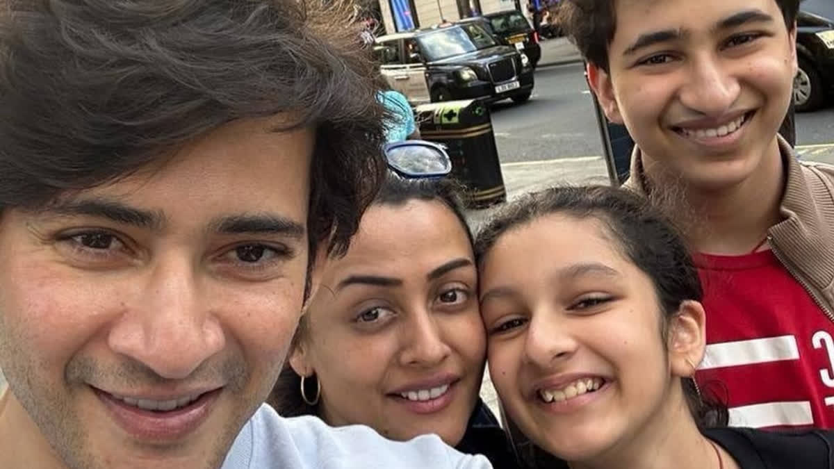 Actor Mahesh Babu took to his social media handle and dropped a throwback selfie from a family trip. The picture features his wife Namrata Shirodkar, and their children Gautham and Sitara.