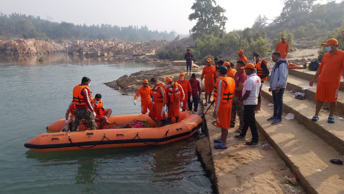 ndrf recovered the body from paltan ghat