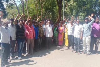 Salem Sail Refractory Company workers are on continuous strike on various demands