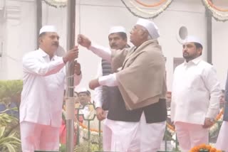 Congress Party 139th Foundation Day: Kharge hoisted the party flag