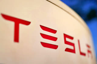 An injury report revealed that a malfunctioning robot reportedly attacked an engineer at Tesla's Giga Texas factory near Austin. The data shows one in every 21 Giga Texas workers was injured on the job in 2022.