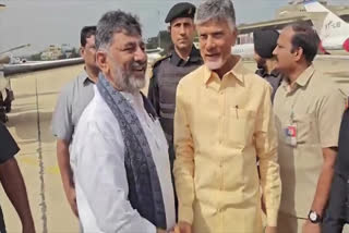 chandrababu met dk dk shivakumar in bengaluru Airport