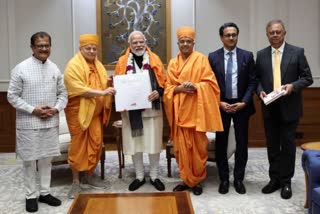 pm-modi-accepts-invitation-to-inaugurate-baps-hindu-mandir-in-abu-dhabi