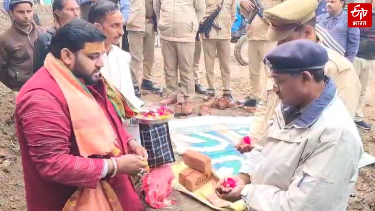 शाही जामा मस्जिद के सामने पुलिस चौकी का निर्माण शुरू.