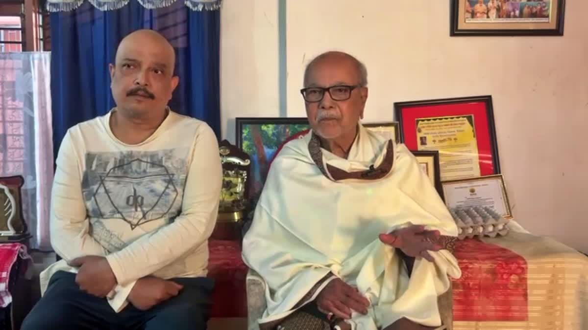 scriptwriter hemanta dutta's famous play Titanic will no longer be performed in mobile theater Kohinoor