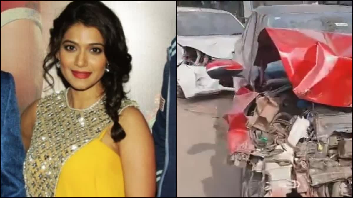 Marathi actor Urmila Kothare and damaged car