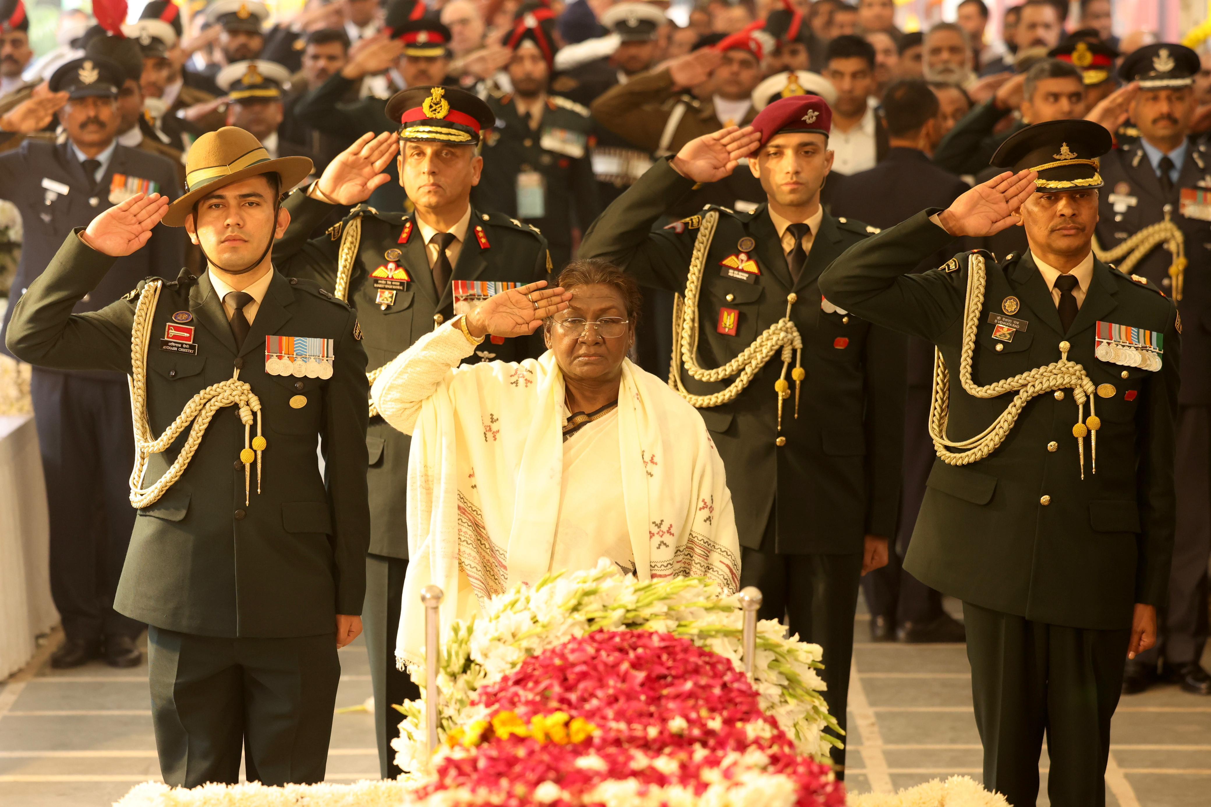 Former Prime Minister Manmohan Singh Cremated With Full State Honours