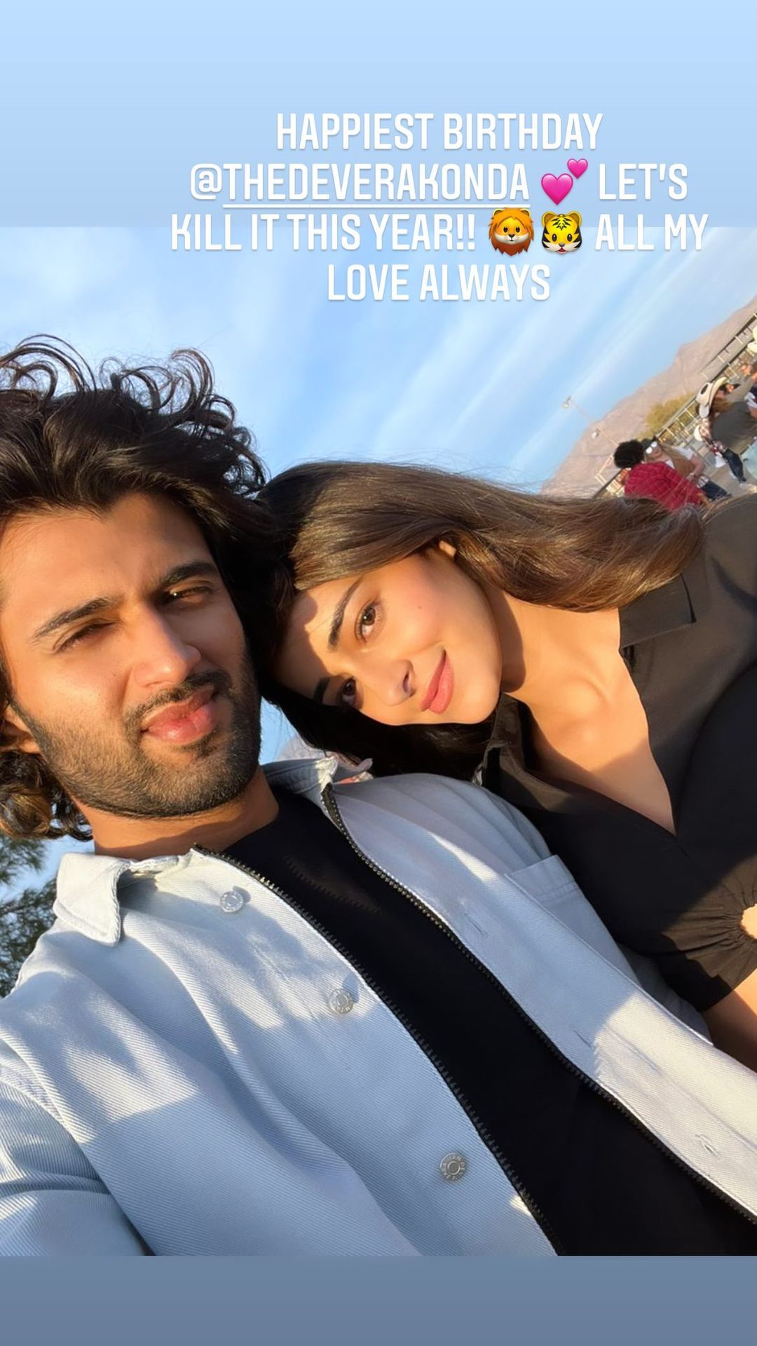 Ananya Panday wishes Liger co-star Vijay Deverakonda on birthday