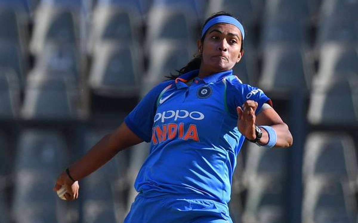 Shikha Pandey, Women's Cricket