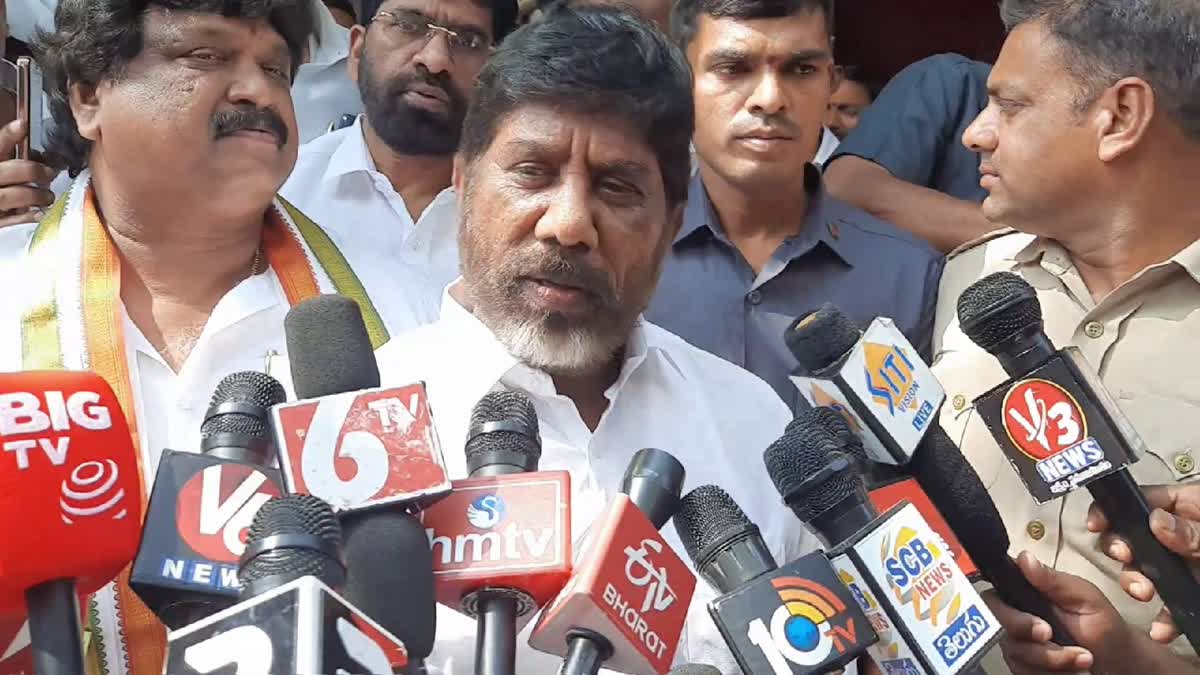 Bhatti Vikramarka Reaction on BRS MLAs Meeting CM Revanth Reddy