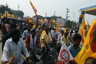 huge_people_going_to_chandrababu_meeting