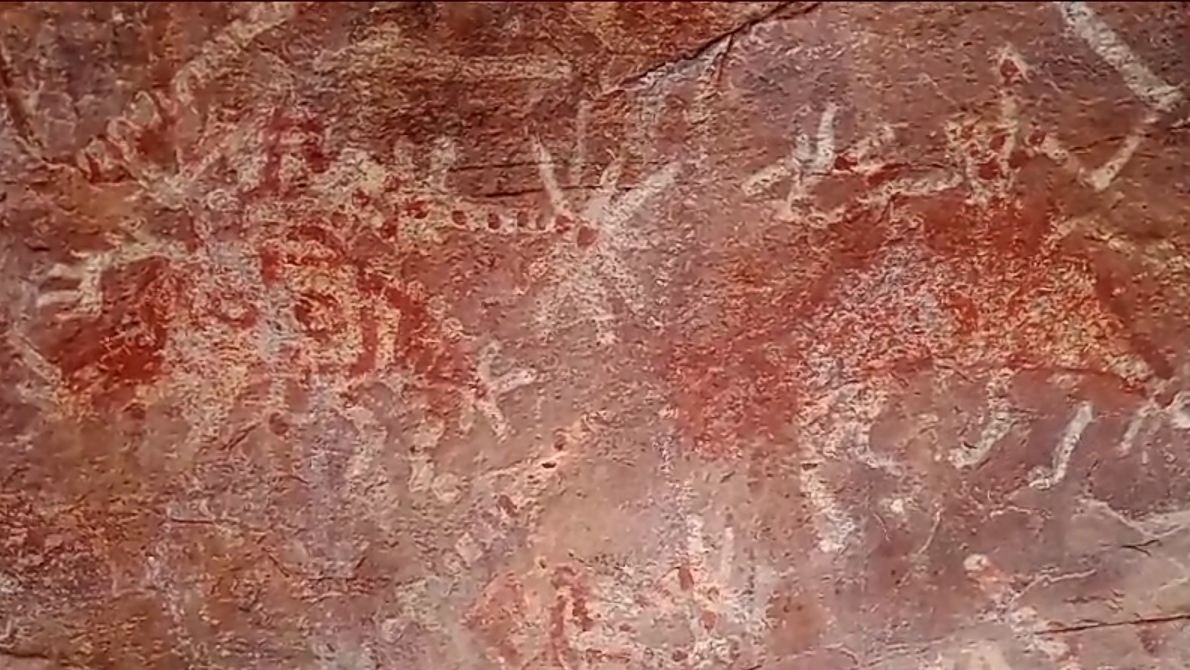 rock paintings in Abchand caves