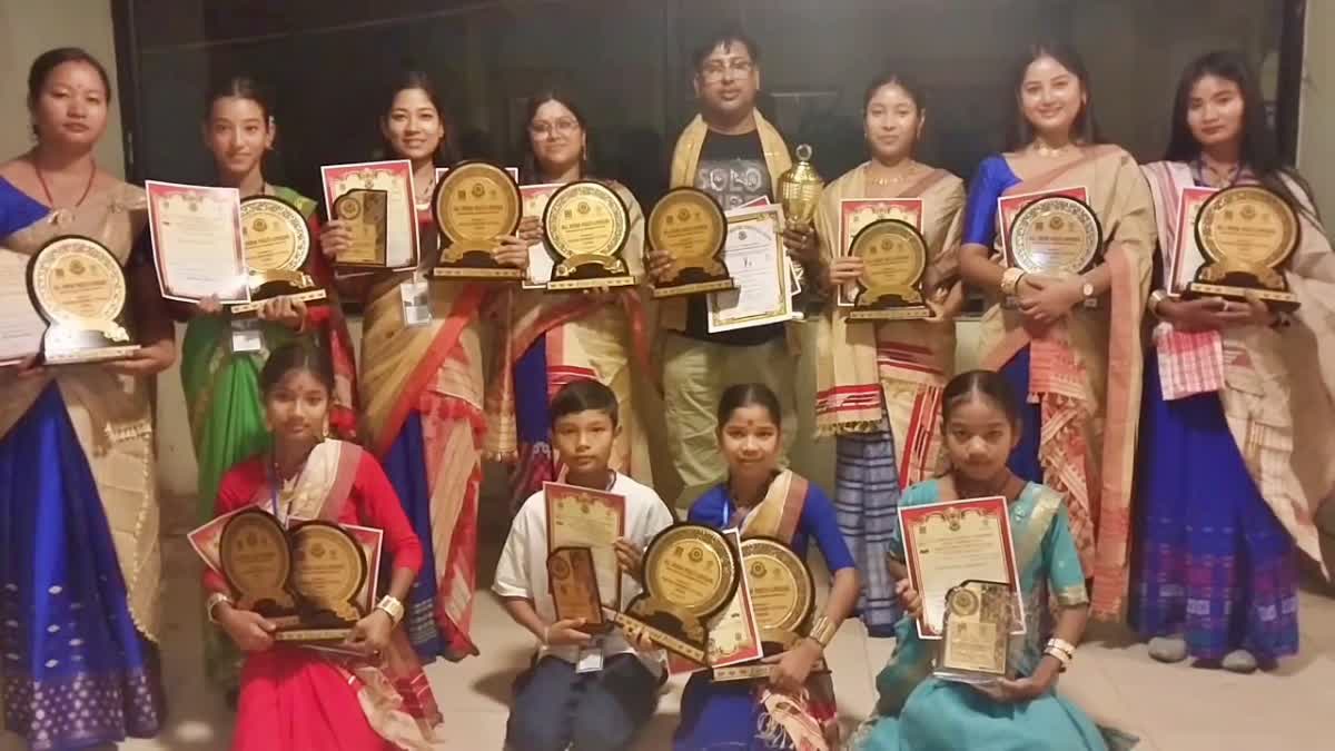 khowang sangeet vidyalaya students shines at global theater festival in Cuttack Odisha