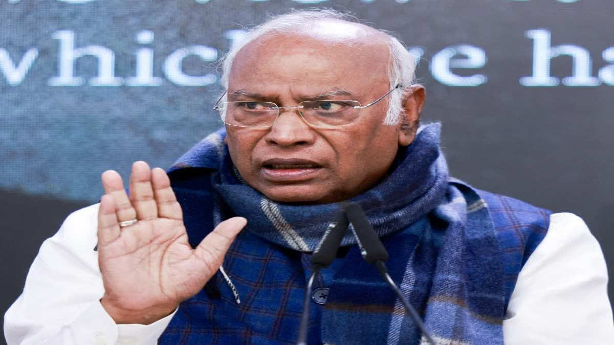 congress-president-kharge-blames-poor-arrangements-leads-maha-kumbh-stampede