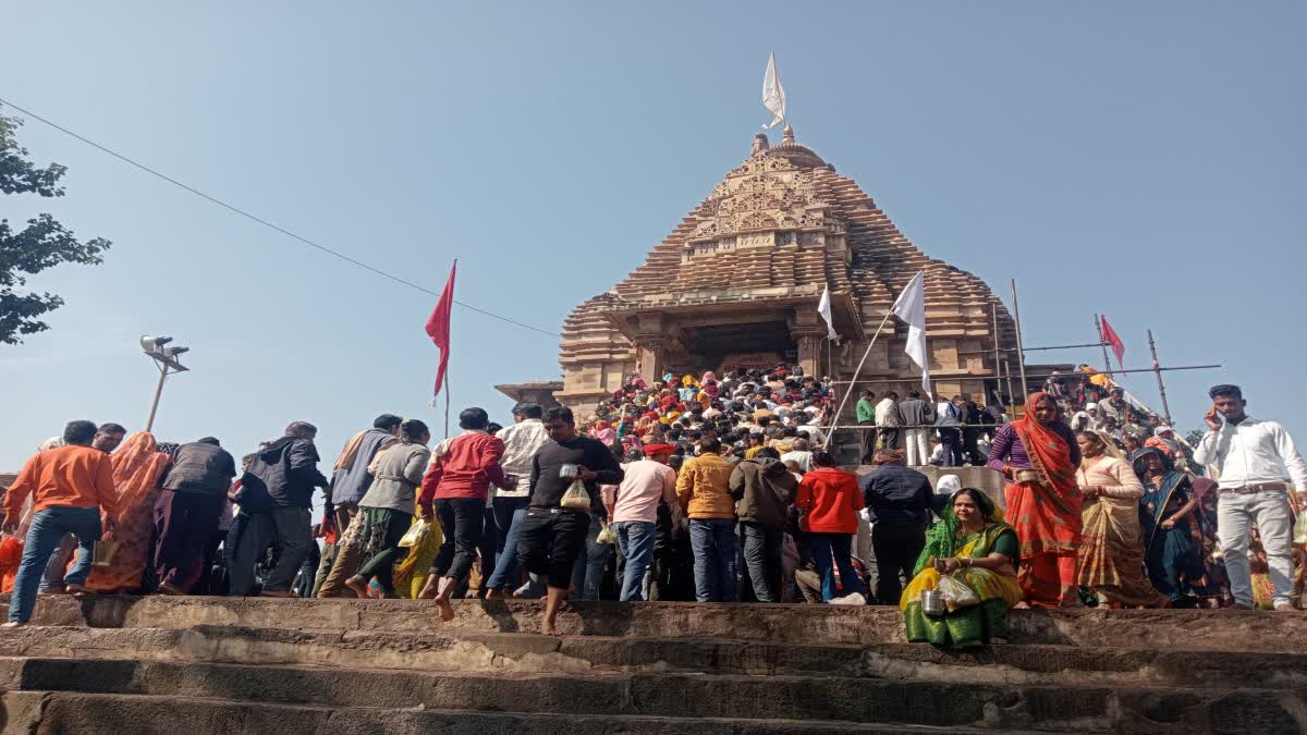 MAUNI AMAVASYA KHAJURAHO TEMPLE