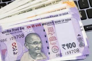 8th Pay Commission Govt Employees Likely To Get 10-30 percent Actual Salary Hike Reports