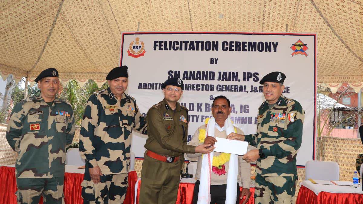 J&K Police Awards Rs 3 Lakh to Man Who Gave Info of Pak-Drone in Ramgarh Sector