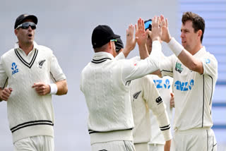 All-rounder Cameron Green's gritty, but counterattacking century helped Australia to recover from early blows as they reached 279 runs with a wicket in hand at the stumps on opening day of the first Test at Wellington on Thursday. The Kiwi pacer Matt Henry's showcased his swing bowling excellence, leaving the visitor rattling at 176/6 at one point.