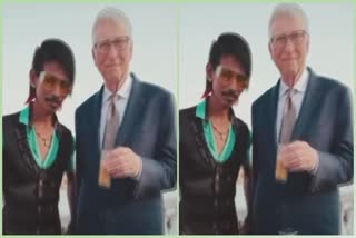 Microsoft CEO Bill Gates Meets Dolly Chaiwala In Nagpur; Video Goes Viral