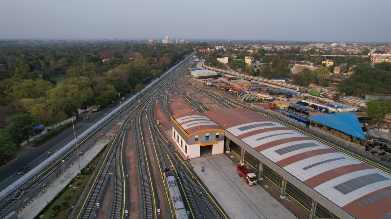 Agra Metro