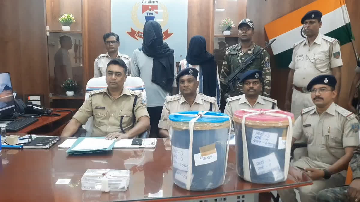 Jharkhand: Chatra Police Arrest Two Smugglers with Opium and Heroin Worth Rs 2.5 Crore