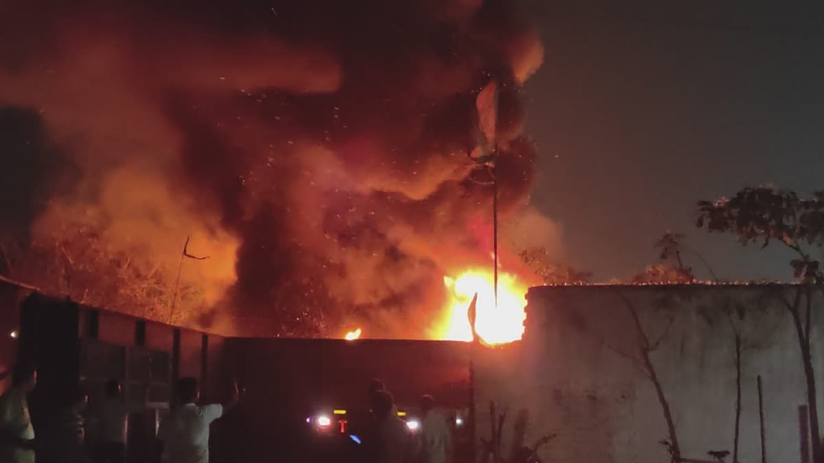 Fire in rubber godown in Jamshedpur