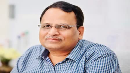 MHA approves CBI investigation against Satyendra Jain