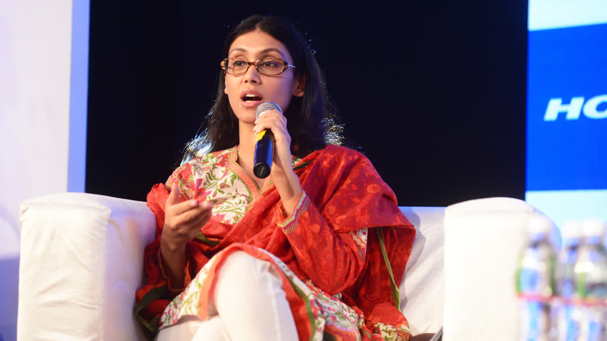 जानिए कौन हैं भारत की पहली महिला रोशनी नादर, जो दुनिया के टॉप 10 सबसे ...