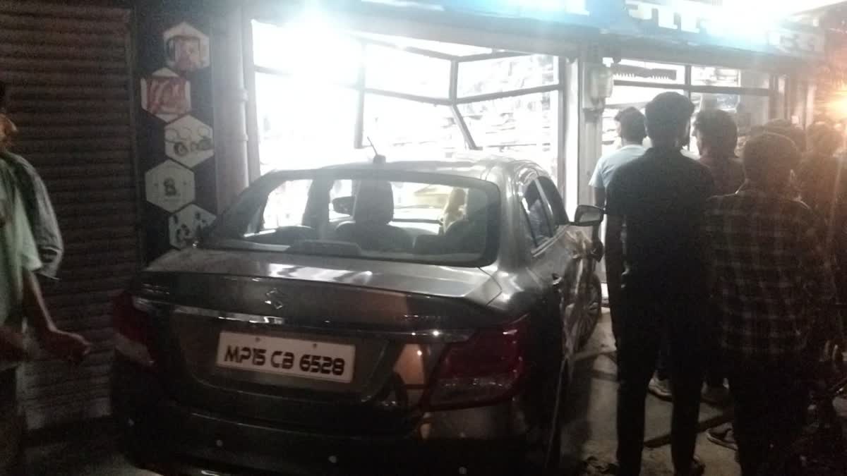 UNCONTROLLED CAR RAMS INTO SHOP