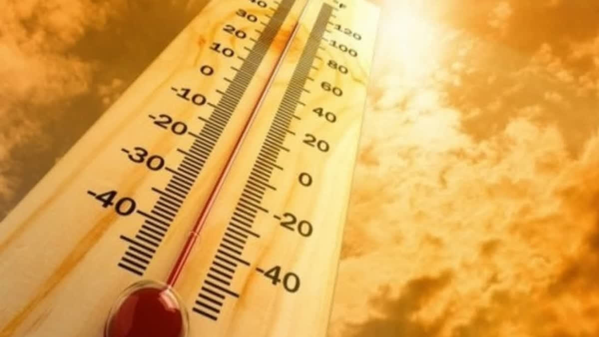 Kerala's Palakkad district has been issued an 'orange alert' by the India Meteorological Department (IMD) due to the possibility of a heatwave. The state government has closed educational institutions and instructed people to be cautious. The IMD predicts temperatures to soar up to 41 degrees Celsius and 40 degrees Celsius from April 29 to May 3.