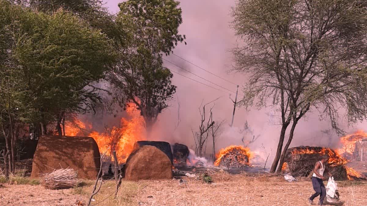 Massive Fire in Dholpur