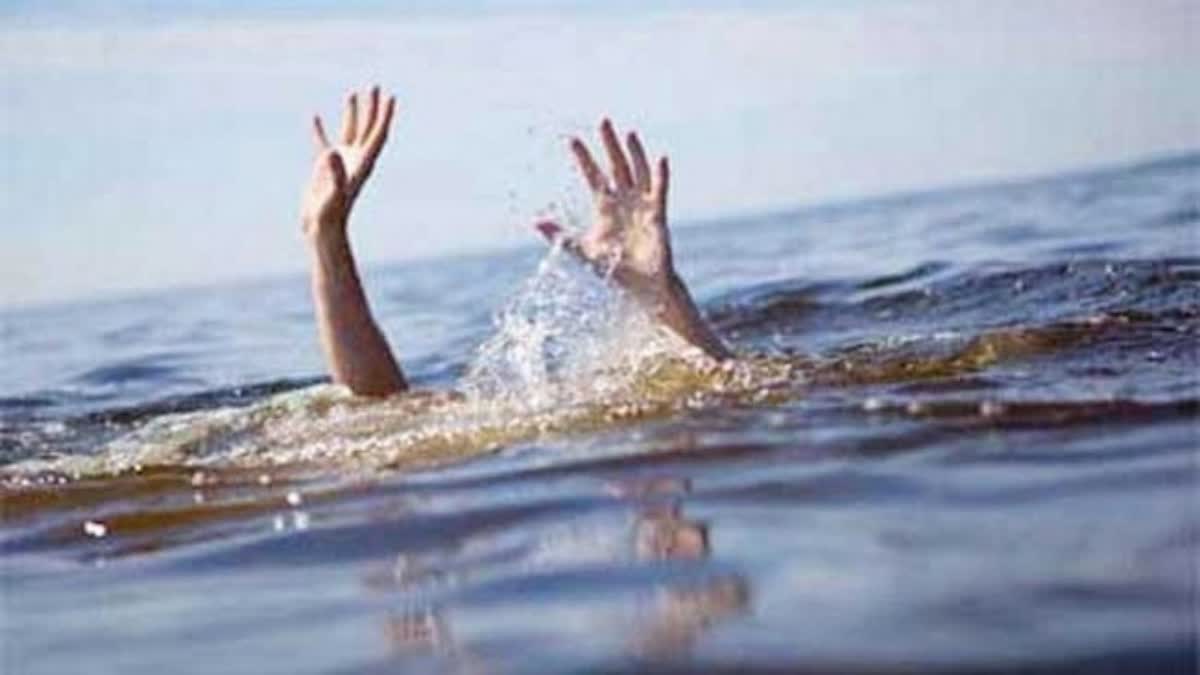 four_youths_drowned_in_river