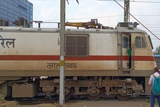 LOCO PILOT VICTIM OF HEAT STROKE