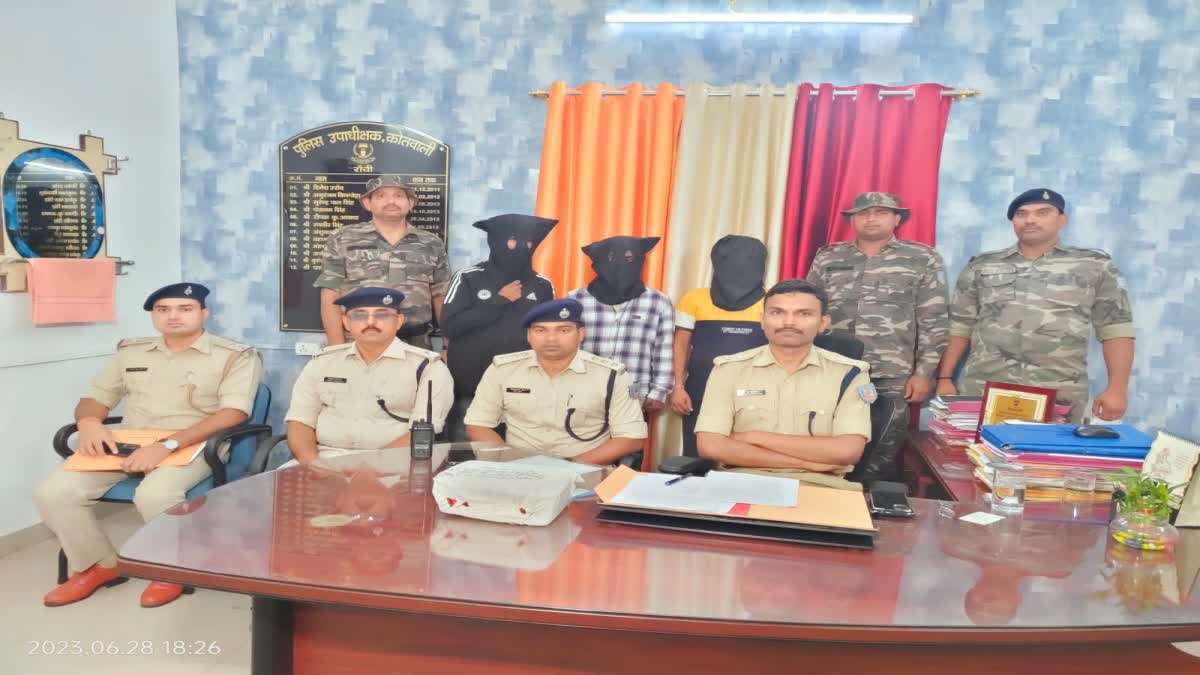 Ranchi Police arrested three PLFI naxals