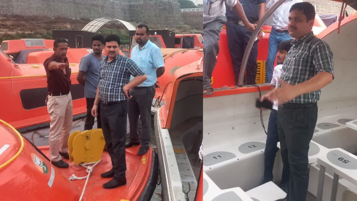 water taxi in Varanasi