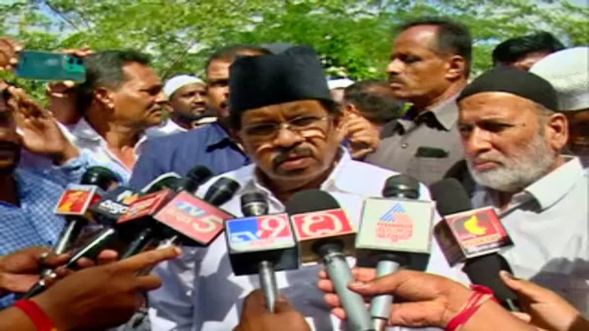 Home Minister G Parameshwara spoke to reporters. ​